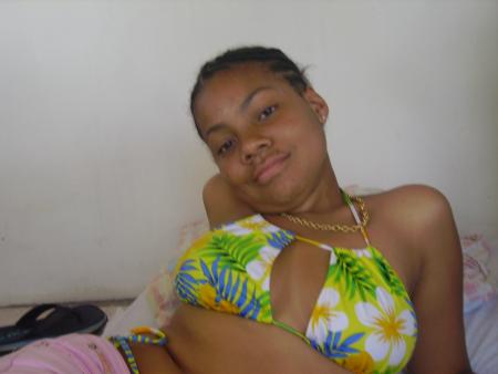 LA SEXY DE RIVIERES SALéE